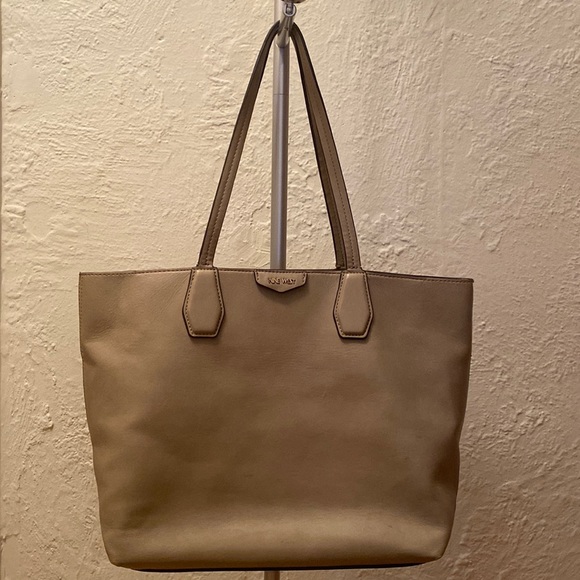 Nine West Bag - Picture 1 of 3